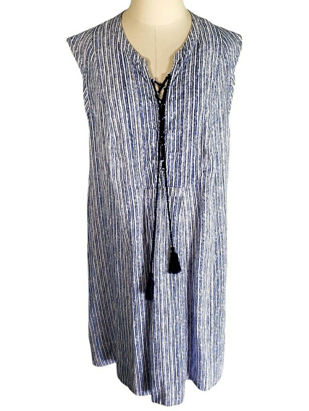crown & ivy Blue and White Striped Linen Curvy Mini Dress Tassel Tie Crochet 3X